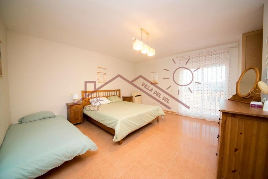 Villa Del Sol - Piscina Climatizada Mentrida Экстерьер фото
